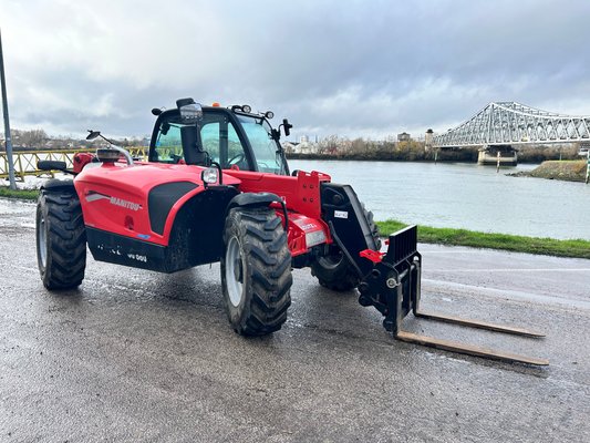 Chariot élévateur télescopique Manitou MT733