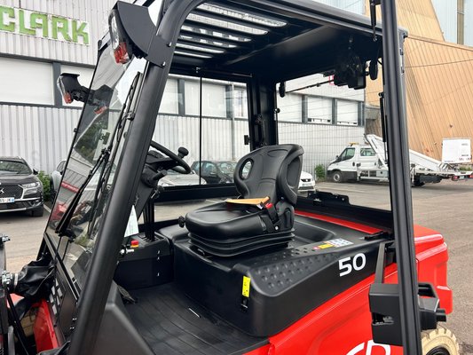 Chariot élévateur électrique EP CPD50L1