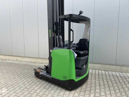 Chariot à mât rétractable - R316-2