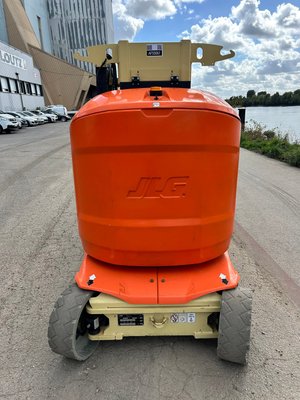 Nacelle à mât vertical JLG Toucan 12E+