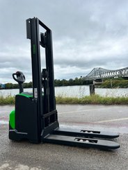 Gerbeur électrique CESAB S212L- - 1