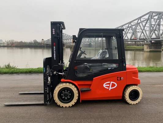 Chariot élévateur électrique EP CPD50L1