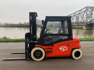 Chariot élévateur électrique EP CPD50L1 - 2