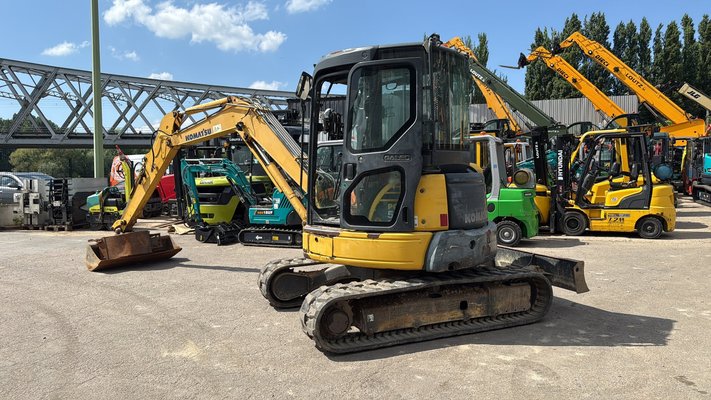 Unknown range 377 Komatsu PC50MR-2