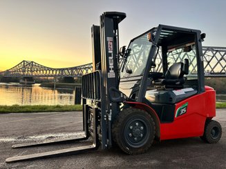 Chariot élévateur électrique Heli CPD35 - 1