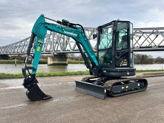 Mini pelle sur chenilles Sunward SWE25UF - 1