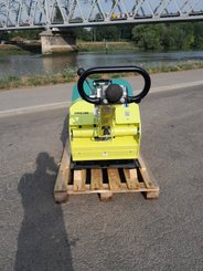 Compacteur à main / plaque vibrante Ammann APH85/95 - 2