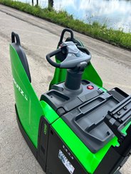 Transpalette électrique CESAB P322 - 9