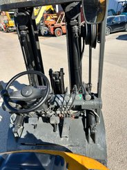 Chariot élévateur gaz TCM FG25N5T  - 14