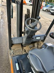 Chariot élévateur électrique Doosan B18T-7 - 15