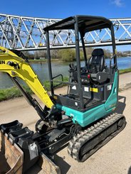 Mini pelle sur chenilles Ammann AMX24-2 - 3