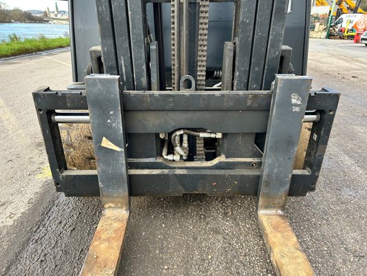 Chariot élévateur électrique Doosan B18T-7