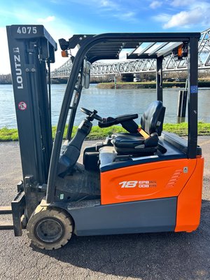 Chariot élévateur électrique Doosan B18T-7