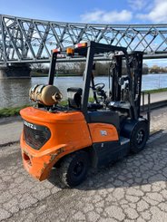 Chariot élévateur gaz Doosan G30NXP - 10
