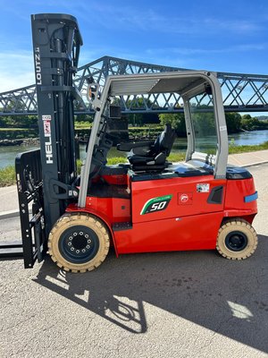 Chariot élévateur électrique Heli CPD50-A2DLIG3