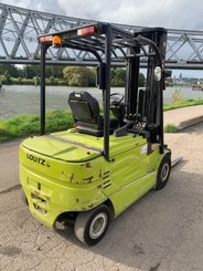 Chariot élévateur électrique Clark GEX25 - 12