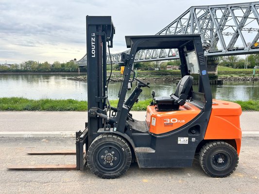 Chariot élévateur diesel Doosan D30GP