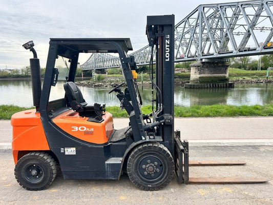 Chariot élévateur diesel Doosan D30GP