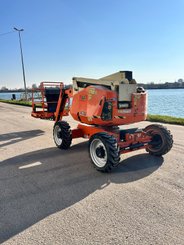 Nacelle articulée JLG 340AJ - 10