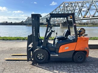 Chariot élévateur gaz Doosan G30NXP - 2