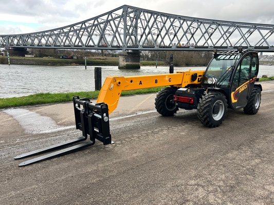 Chariot élévateur télescopique Dieci APOLLO 26.6