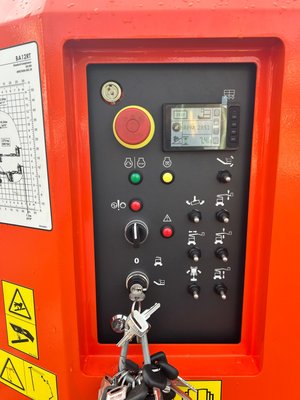 Nacelle articulée diesel Dingli BA12RT