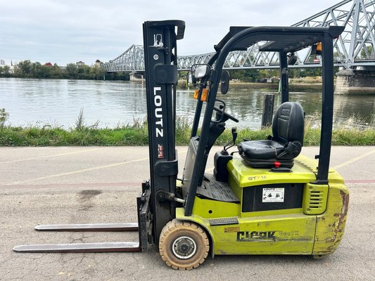 Chariot élévateur électrique Clark GTX16