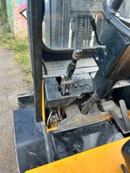 Chariot élévateur électrique Jungheinrich EFGV30ALG130536DZ - 3