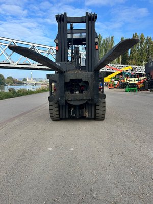 Chariot élévateur électrique EP Equipment EFL352