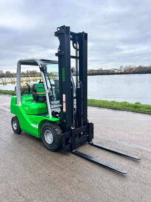 Unknown range 121 CESAB M320GV