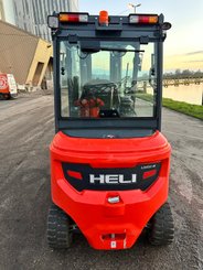 Chariot élévateur électrique Heli CPD35 - 6
