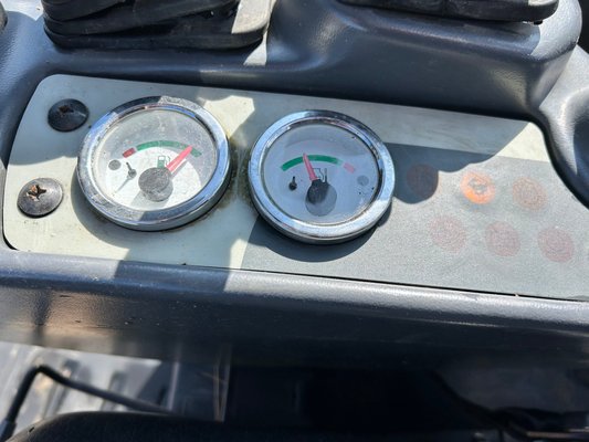 Mini pelle sur chenilles Ammann AMX24-2