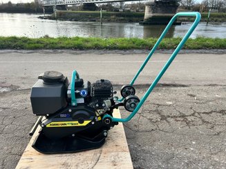 Compacteur à main / plaque vibrante Ammann APF 1250 - 1
