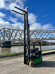 Chariot élévateur électrique CESAB B316II - 8