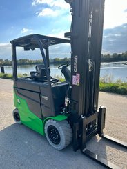 Chariot élévateur électrique CESAB B630II - 13