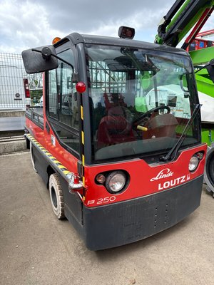 Tracteur industriel - P250