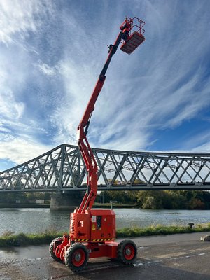 Nacelle articulée diesel Dingli BA12RT