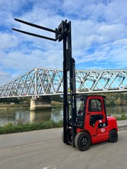 Chariot élévateur électrique EP Equipment EFL352 - 9