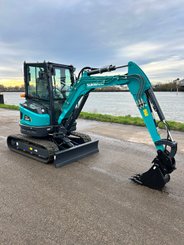 Mini pelle sur chenilles Sunward SWE25UF - 13