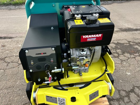 Compacteur à main / plaque vibrante Ammann ARW65DY