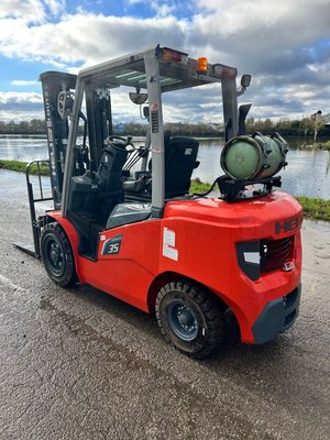 Chariot élévateur gaz Heli CPYD35-KU1HG3