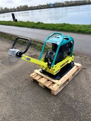 Compacteur à main / plaque vibrante Ammann APR 52/75 - 3