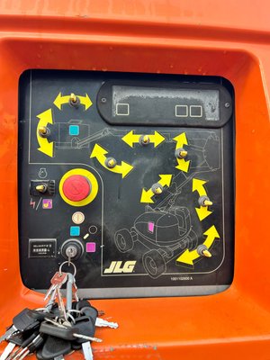 Nacelle articulée JLG 800AJ