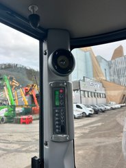 Mini pelle sur chenilles Sunward SWE25UF - 10