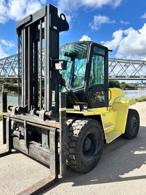Chariot élévateur diesel Hyster H8.00XM