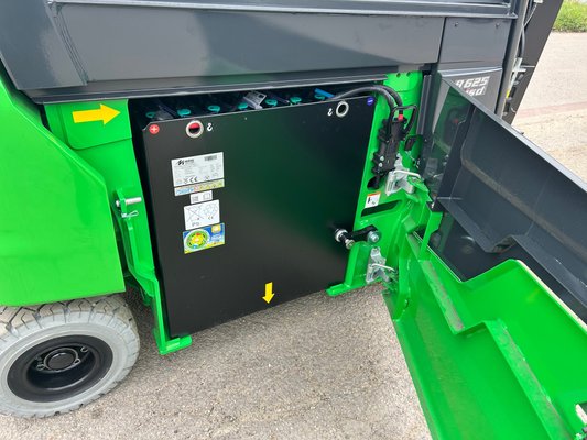 Chariot élévateur électrique CESAB B625II