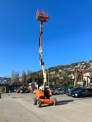 Nacelle articulée JLG 340AJ - 13