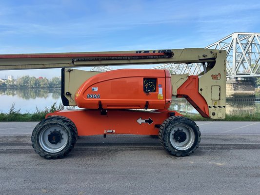 Nacelle articulée JLG 800AJ