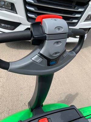 Gerbeur accompagnant CESAB S214L