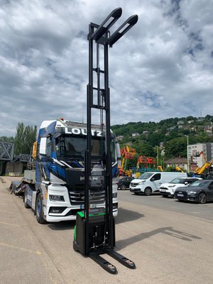 Gerbeur accompagnant CESAB S214L